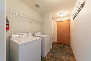 10841 Cinnabar Way, Truckee, CA 96141 - Photo 24