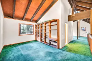 10739 Royal Crest Dr, Truckee, CA 96161 - Photo 6