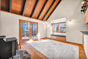 10739 Royal Crest Dr, Truckee, CA 96161 - Photo 14