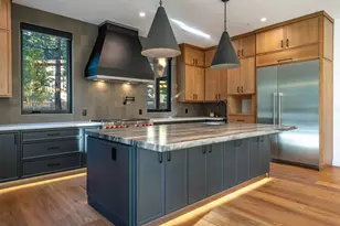 9090 Horned Lark Ct, Truckee, CA 96161 - Photo 6