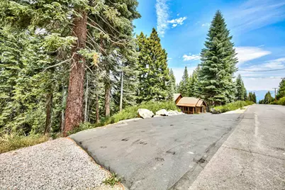 12005 Skislope Way, Truckee, CA 96161 - Photo 8