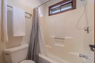 14217 Gyrfalcon St, Truckee, CA 96161 - Photo 18