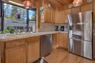 1090 Canterbury Dr, Kings Beach, CA 96143 - Photo 6