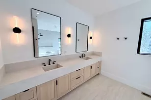 13094 Skislope Way, Truckee, CA 96161 - Photo 16