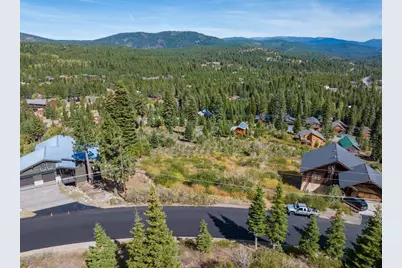 13489 Skislope Way, Truckee, CA 96161 - Photo 26