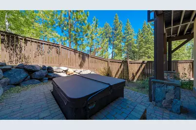 7401 Larkspur Lane #1, Truckee, CA 96161 - Photo 26