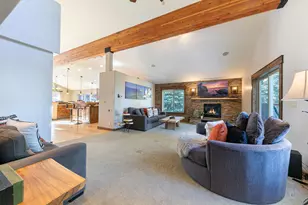 12349 Skislope Way, Truckee, CA 96161 - Photo 10