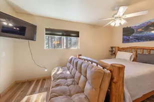 12255 Sierra Dr, Truckee, CA 96161 - Photo 18