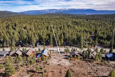 14653 Northwoods Boulevard, Truckee, CA 96161 - Photo 10