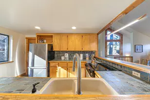 11504 Skislope Way, Truckee, CA 96161 - Photo 12