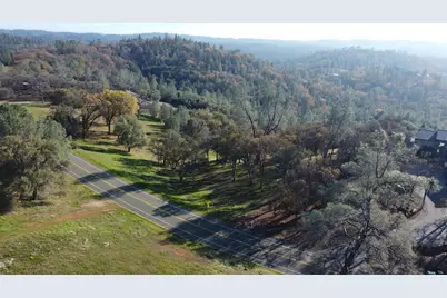 23021 Darkhorse Drive, Auburn, CA 95602 - Photo 8