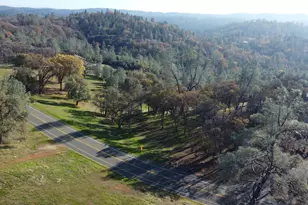 23021 Darkhorse Dr, Auburn, CA 95602 - Photo 8