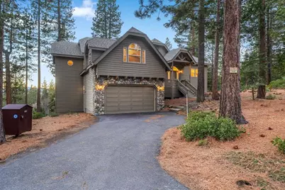 1360 Canterbury Drive, Kings Beach, CA 96143 - Photo 2