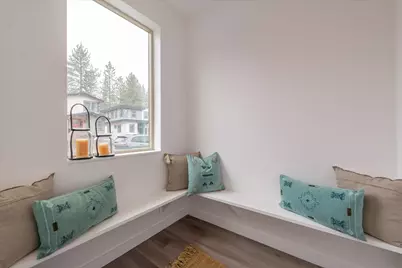 9536 Parker Lane #7, Truckee, CA 96161 - Photo 8