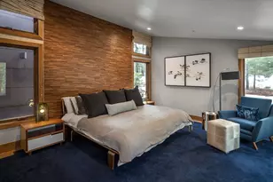 8750 Breakers Ct, Truckee, CA 96161 - Photo 12
