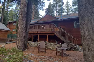 10262 Blue Jay Ln, Truckee, CA 96161 - Photo 4