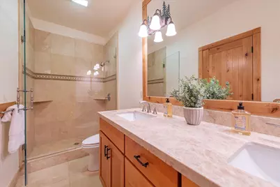 11685 Baden Road, Truckee, CA 96161 - Photo 18