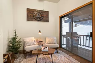 711 Conifer, Truckee, CA 96161 - Photo 10