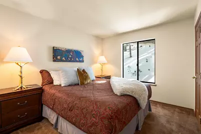 711 Conifer, Truckee, CA 96161 - Photo 20