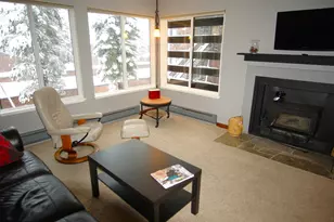 11723 Snowpeak Way, Truckee, CA 96161 - Photo 10