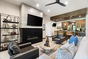 9337 Heartwood Dr, Truckee, CA 96161 - Photo 20