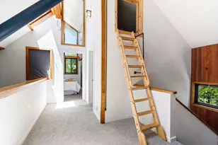 10390 Manchester Dr, Truckee, CA 96161 - Photo 12