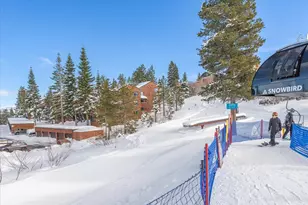 11723 Snowpeak Way, Truckee, CA 96161 - Photo 28