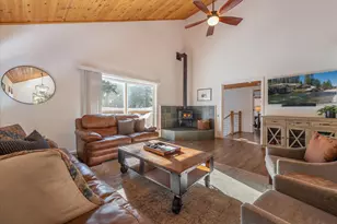 14654 Christie Ln, Truckee, CA 96161 - Photo 6