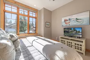 10232 Valmont Trail, Truckee, CA 96161 - Photo 22