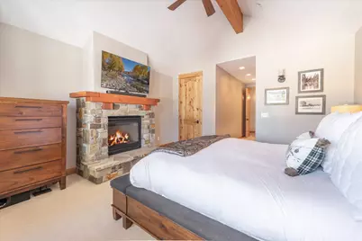 10232 Valmont Trail, Truckee, CA 96161 - Photo 20