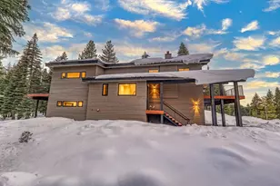13719 Pathway Ave, Truckee, CA 96161 - Photo 4