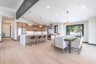 13719 Pathway Ave, Truckee, CA 96161 - Photo 6