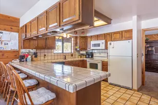 17080 Skislope Way, Truckee, CA 96161 - Photo 8