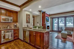 13051 Ritz-Carlton Highlands Dr, Truckee, CA 96161 - Photo 8