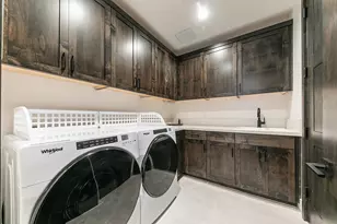 10209 Modane Pl, Truckee, CA 96161 - Photo 24