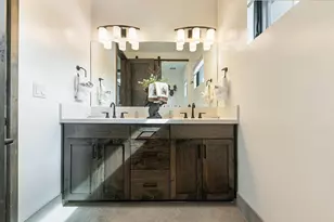 10209 Modane Pl, Truckee, CA 96161 - Photo 20