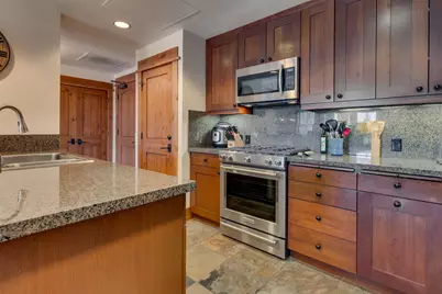 7001 Northstar Drive #411, Truckee, CA 96161 - Photo 6