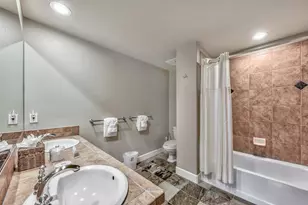 2100 N Village Dr, Truckee, CA 96161 - Photo 20