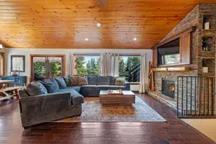 12395 Skislope Way, Truckee, CA 96160 - Photo 4