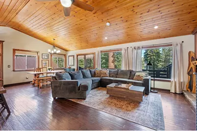 12395 Skislope Way, Truckee, CA 96160 - Photo 6