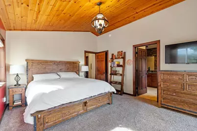 12395 Skislope Way, Truckee, CA 96160 - Photo 12