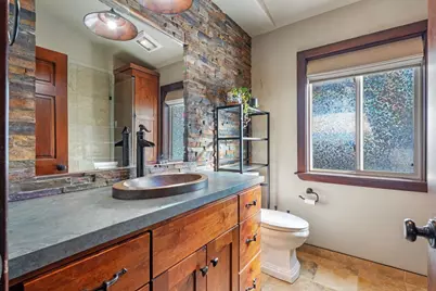 12395 Skislope Way, Truckee, CA 96160 - Photo 16