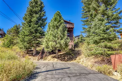 11566 Rhineland Avenue, Truckee, CA 96161 - Photo 28