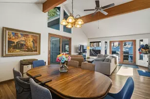 13443 Davos Dr, Truckee, CA 96161 - Photo 6