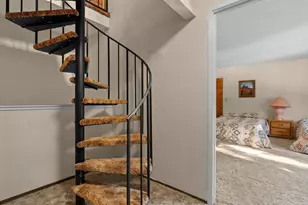 13205 Northwoods Blvd, Truckee, CA 96161 - Photo 22