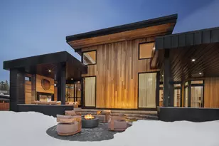 11633 Henness Rd, Truckee, CA 96161 - Photo 2