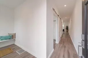 9548 Parker Ln, Truckee, CA 96161 - Photo 2