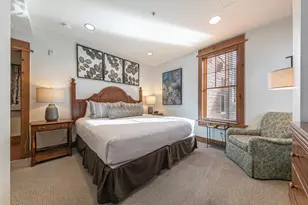 8001 Northstar Dr, Truckee, CA 96161 - Photo 14