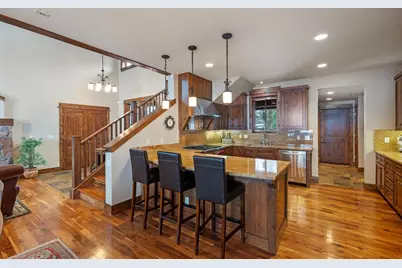 12442 Villa Court, Truckee, CA 96161 - Photo 8