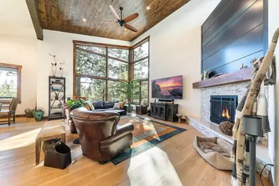 10789 Labelle Court, Truckee, CA 96161 - Photo 6